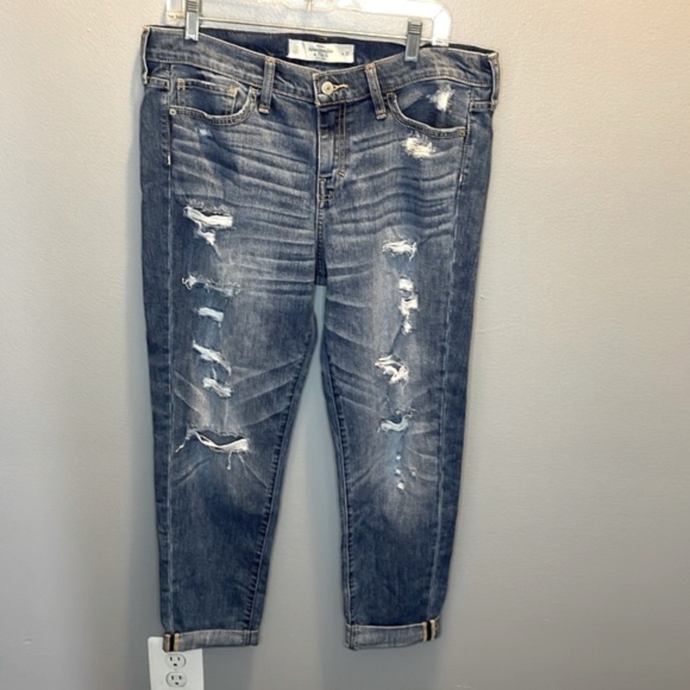 Abercrombie & Fitch Women's Distressed Boyfriend Jeans Size 10